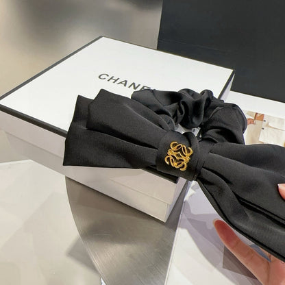 Loe Alphabet hair ties fashionable items