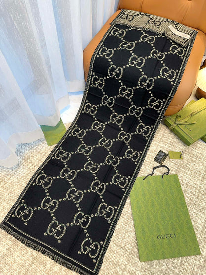 Guc classic double G printed cashmere scarf