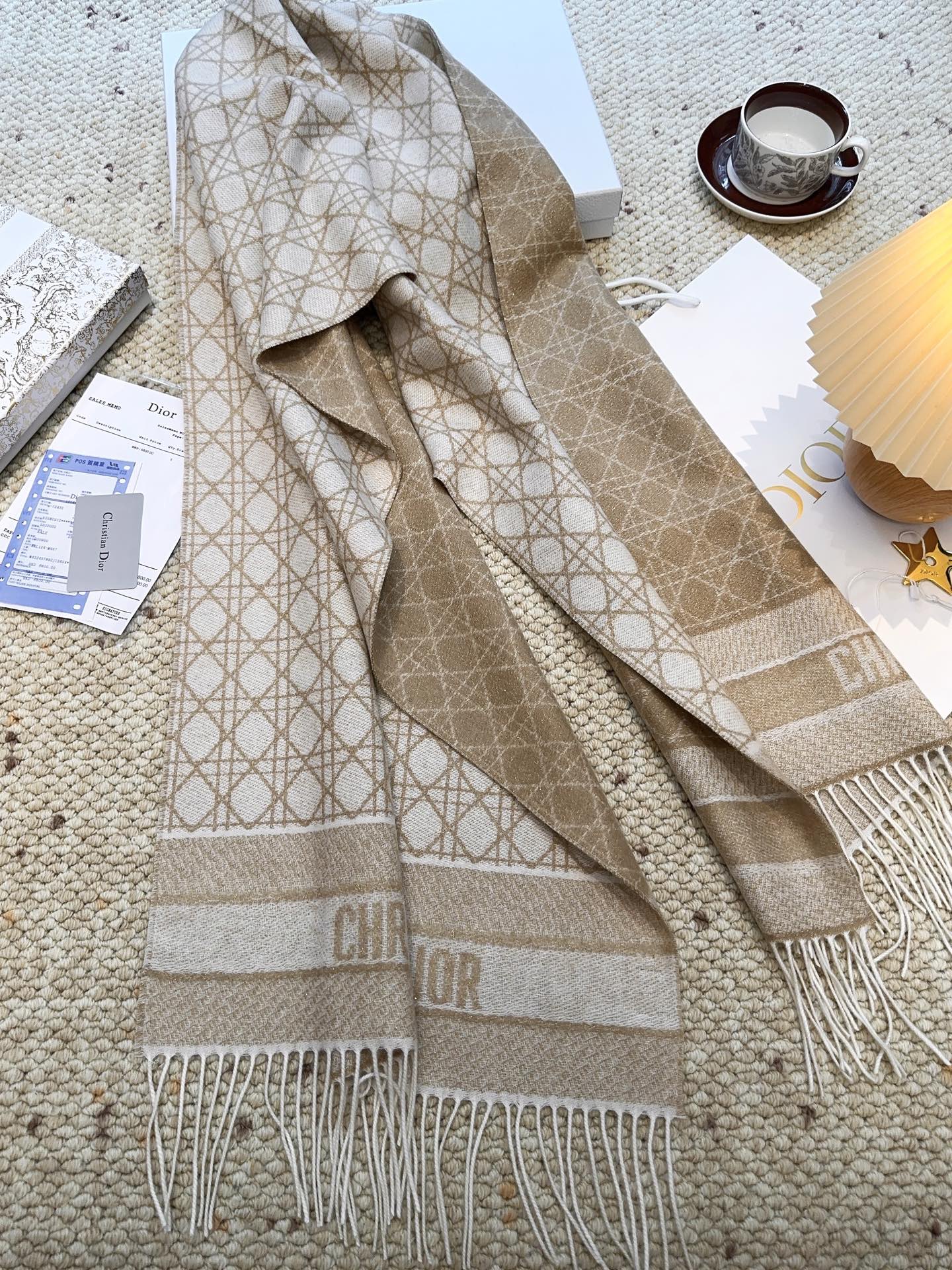 CD New style 100% cashmere scarf with cannage pattern