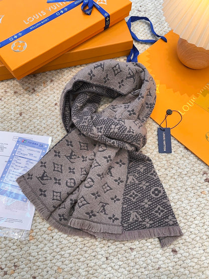 Louis classic scarf