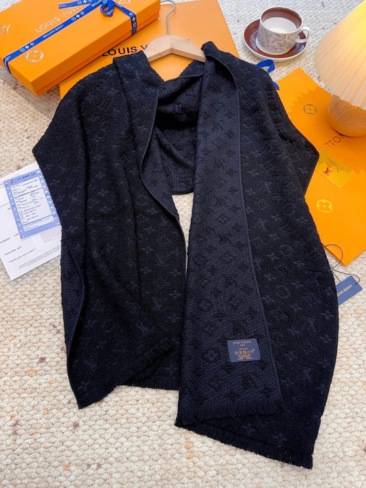 Louis classic scarf