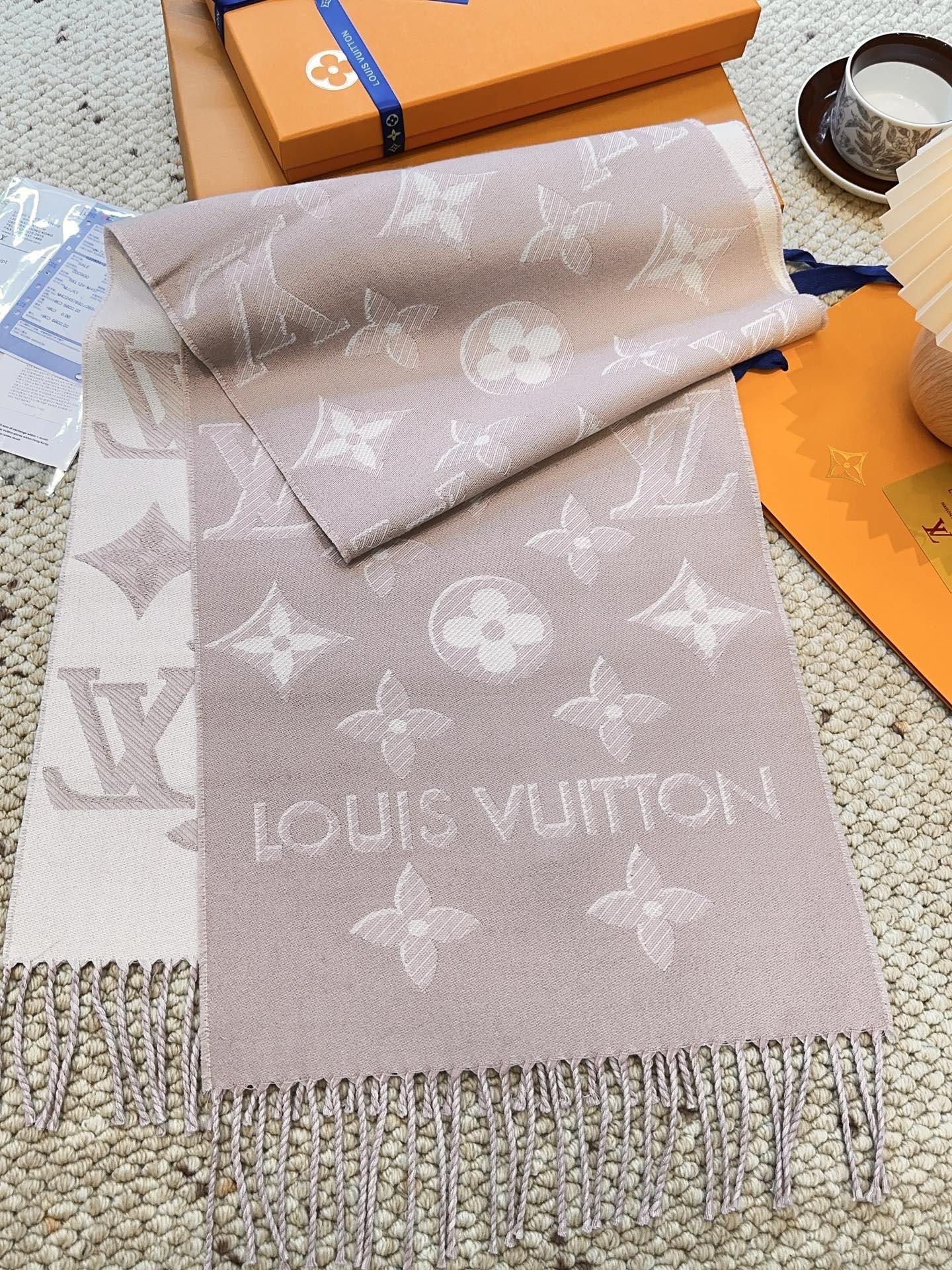 Louis gold classic pattern fringed scarf