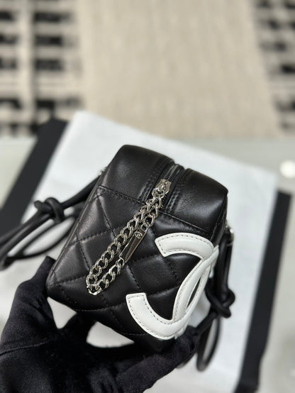 New 💯 ladies' bags