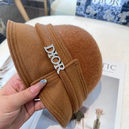 CD Simple new basin hat A must-have in autumn and winter