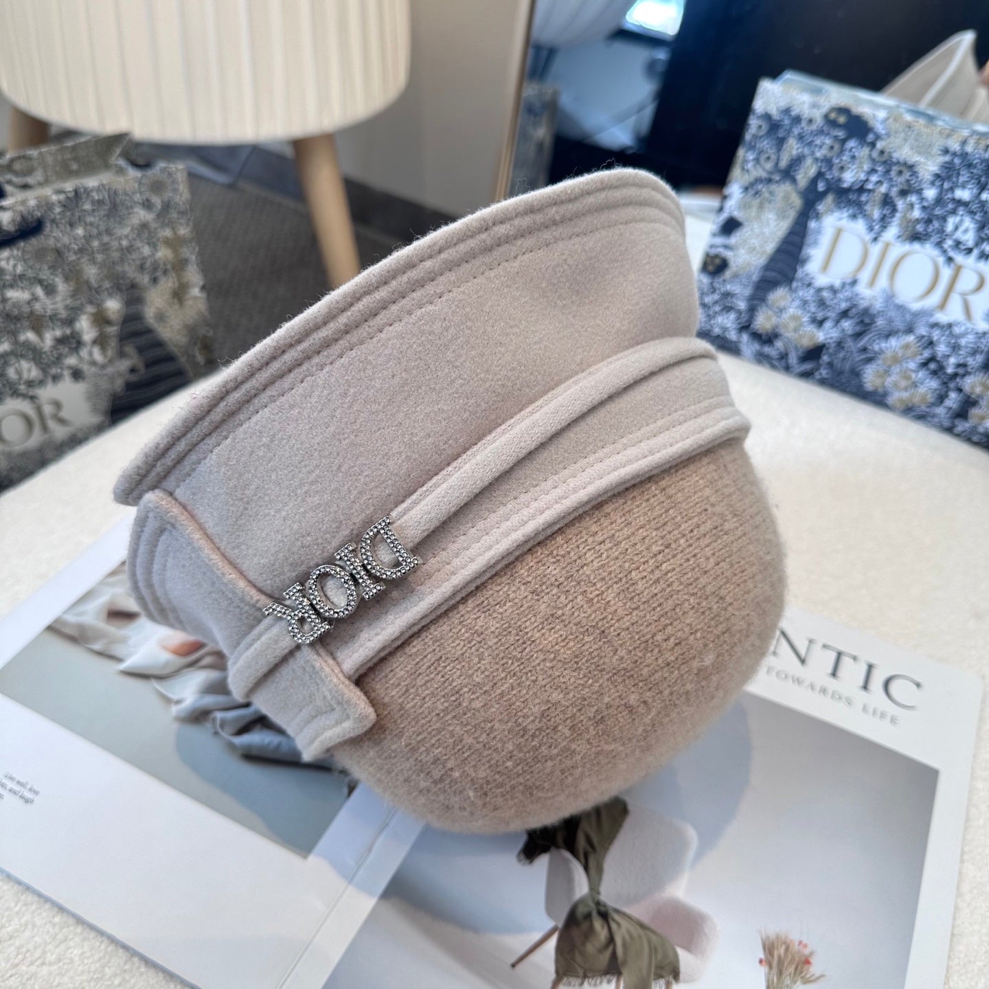 CD Simple new basin hat A must-have in autumn and winter