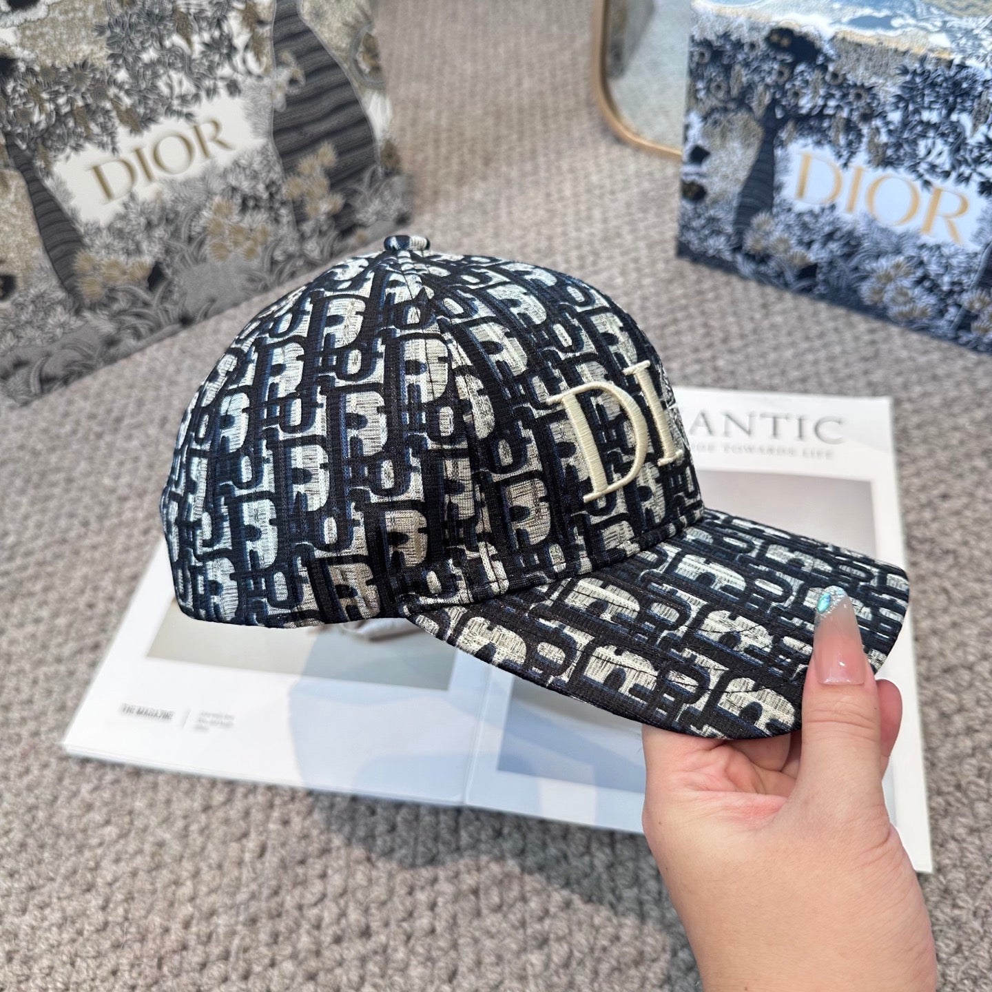 CD classic distressed baseball cap