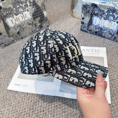 CD classic distressed baseball cap