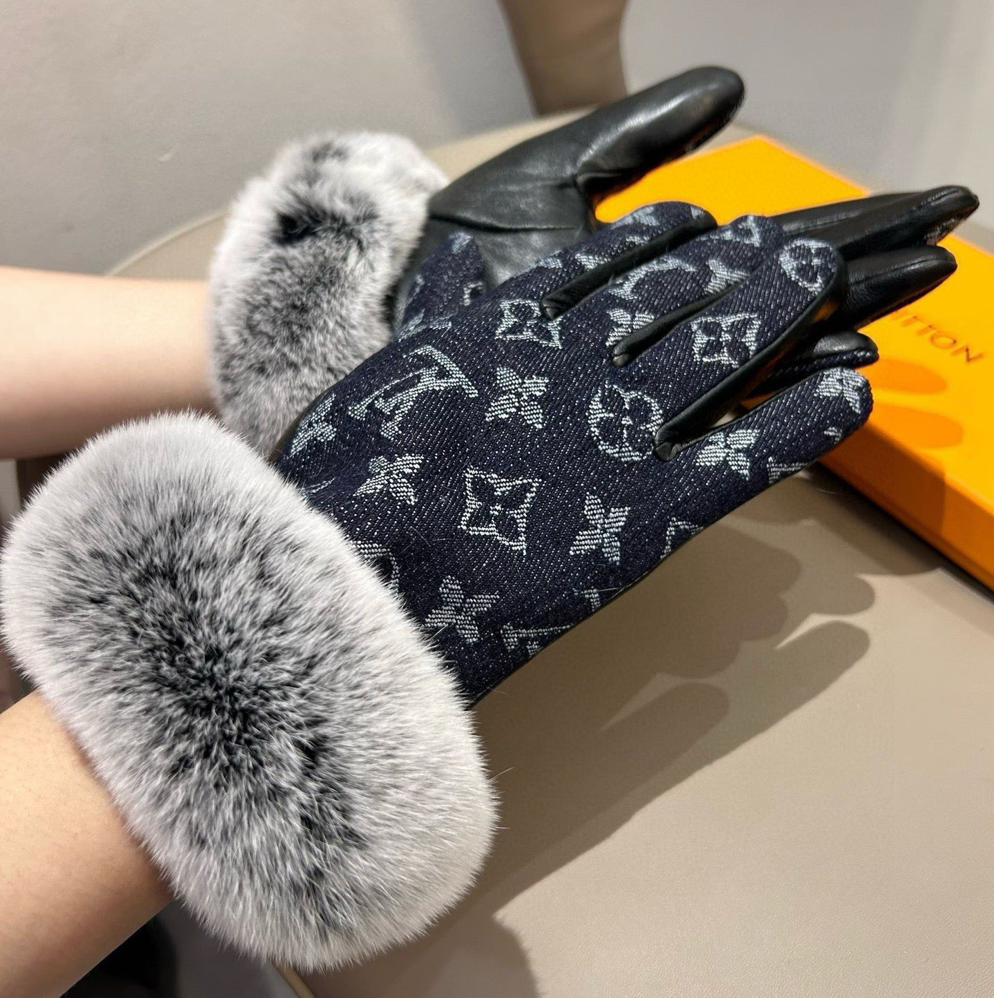 Louis New woolen denim and sheepskin gloves