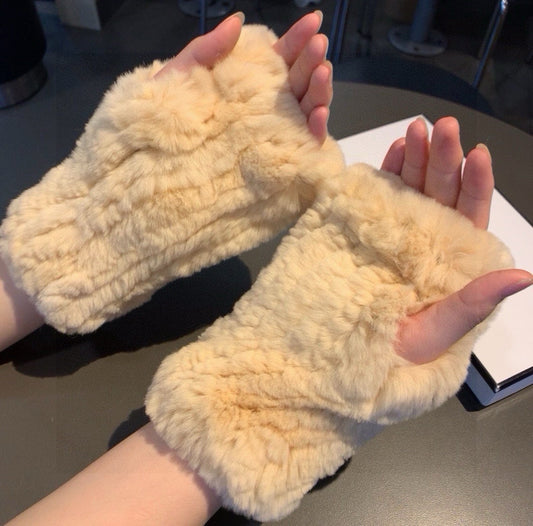Chan Autumn and winter lazy rabbit fur half gloves