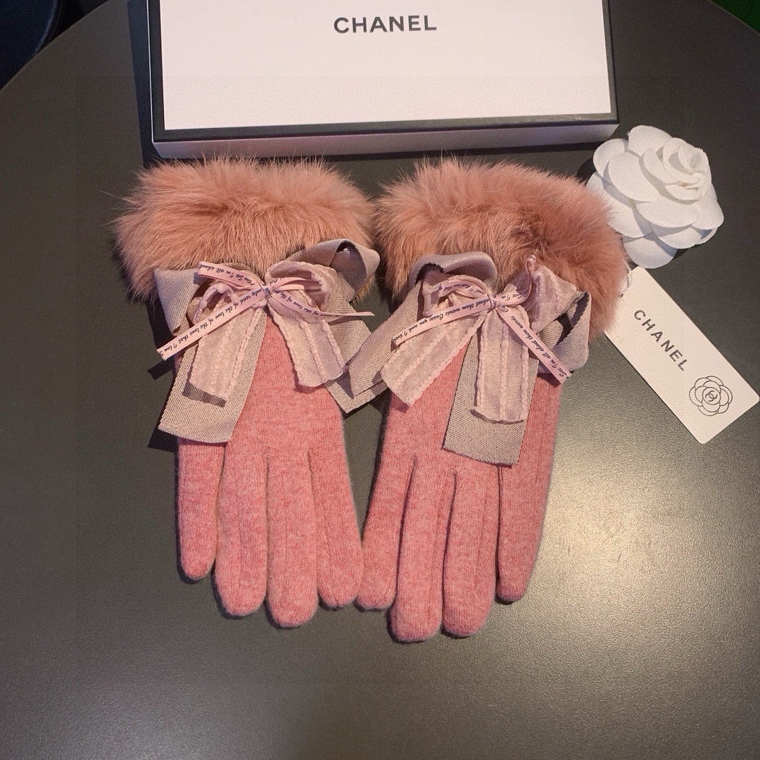 Chan Autumn and winter lazy rabbit fur wool gloves