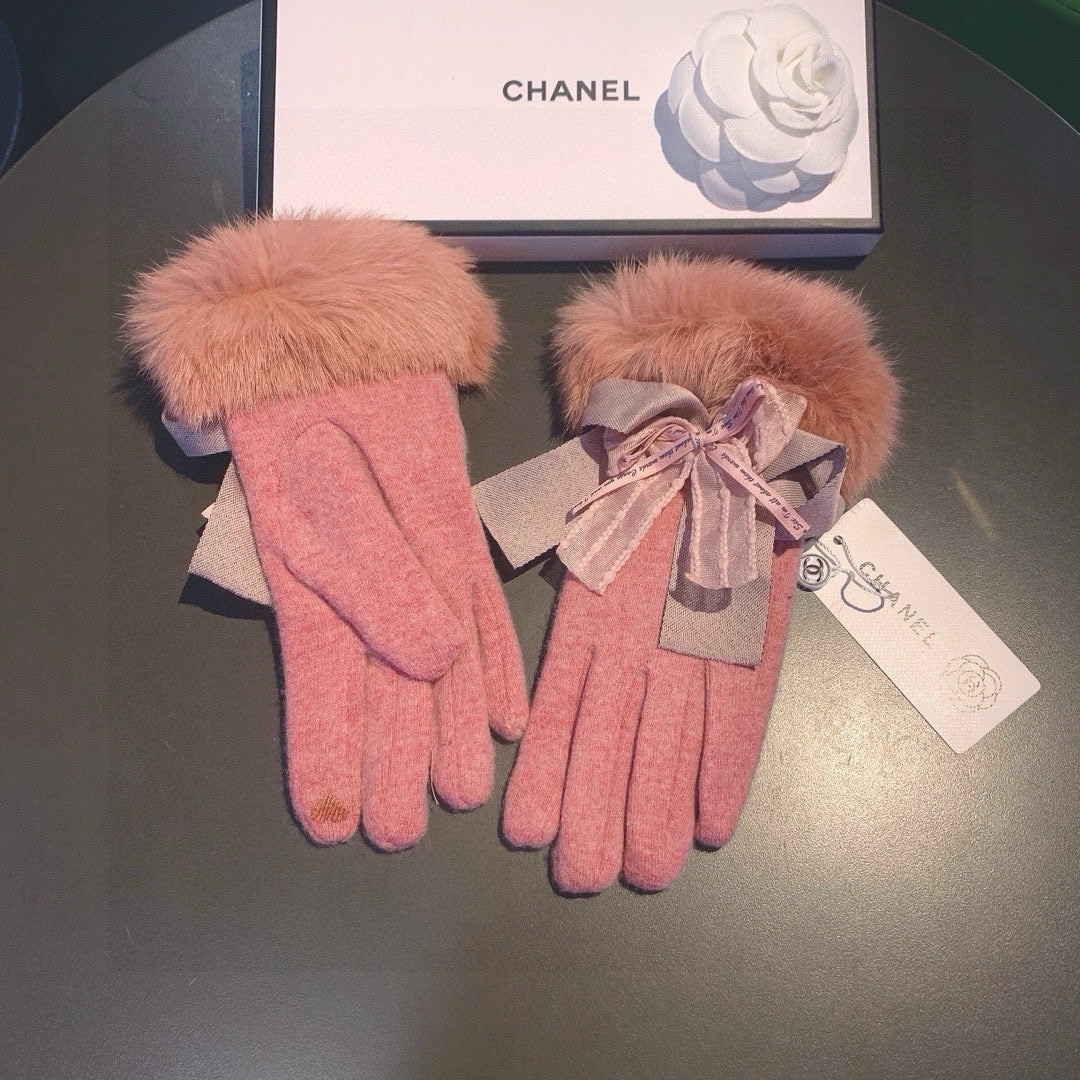 Chan Autumn and winter lazy rabbit fur wool gloves