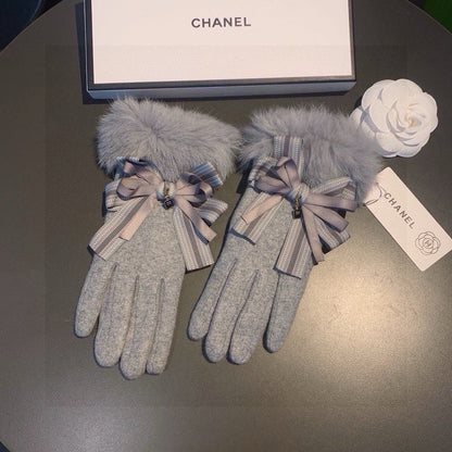 Chan Autumn and winter lazy rabbit fur wool gloves
