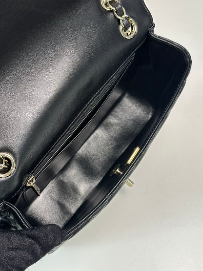 New 💯 ladies' bags