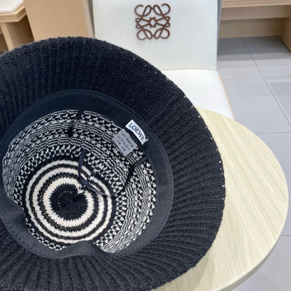 Loe autumn and winter striped knitted bucket hat