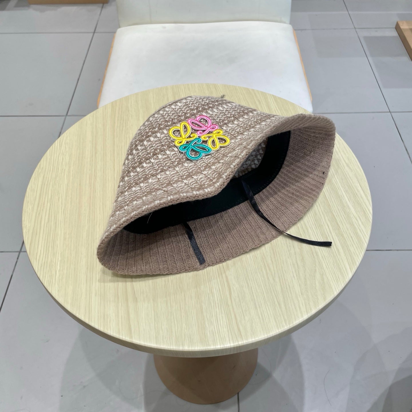 Loe autumn and winter striped knitted bucket hat