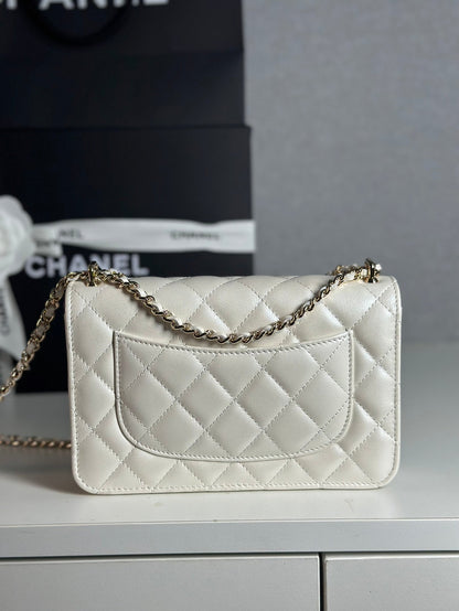 New 💯 ladies' bags