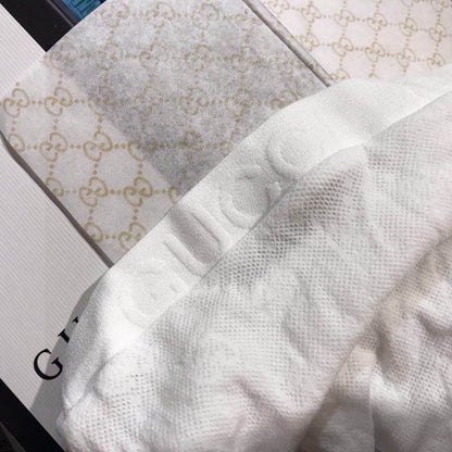 Guc One-piece fishnet pants