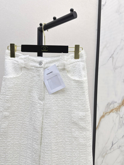 Chan New woven pants