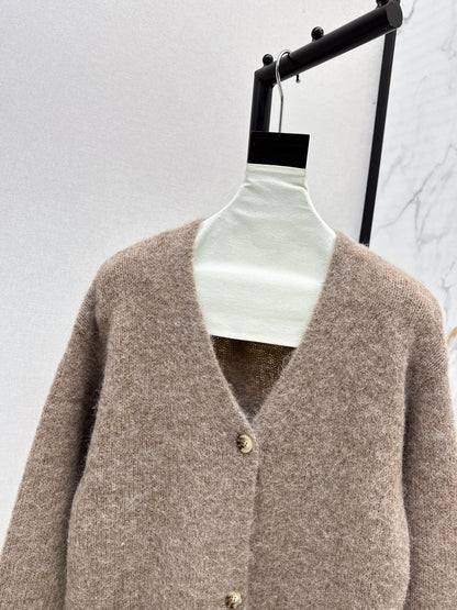 Loro New V-neck jacket