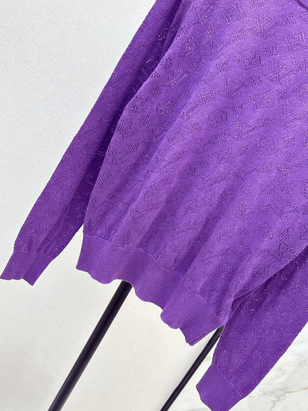 Louis New  knitted sweater