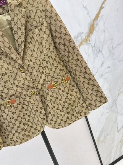 Guc New jacquard blazer