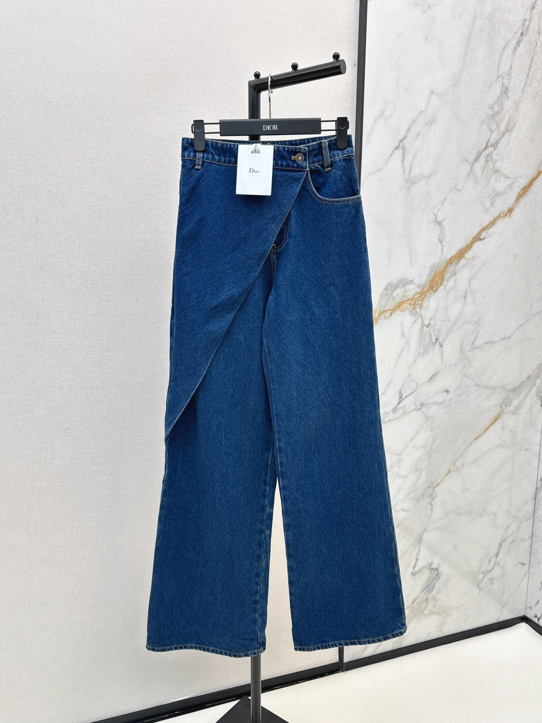 CD New straight jeans