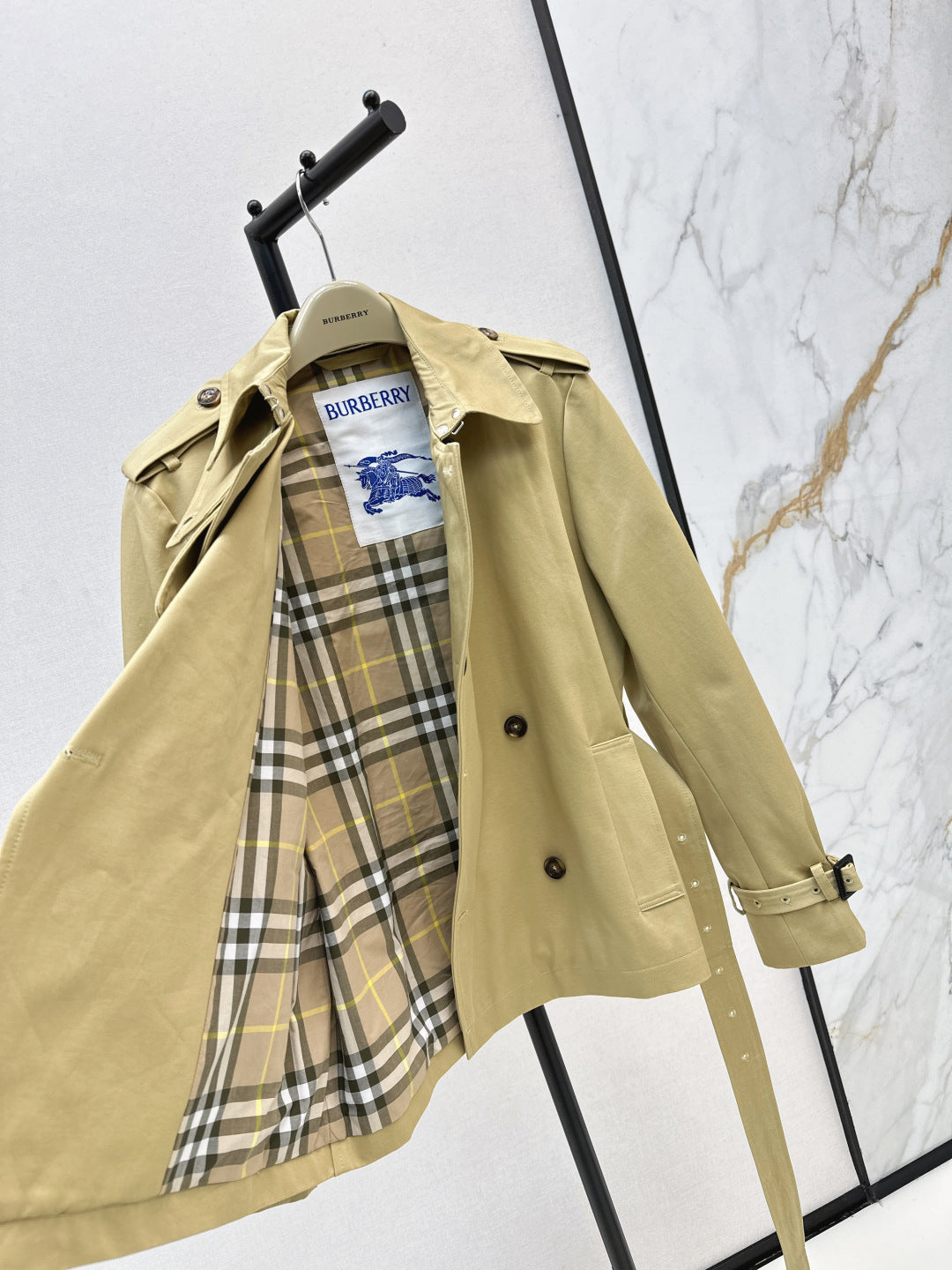 Bur NEW classic trench coat