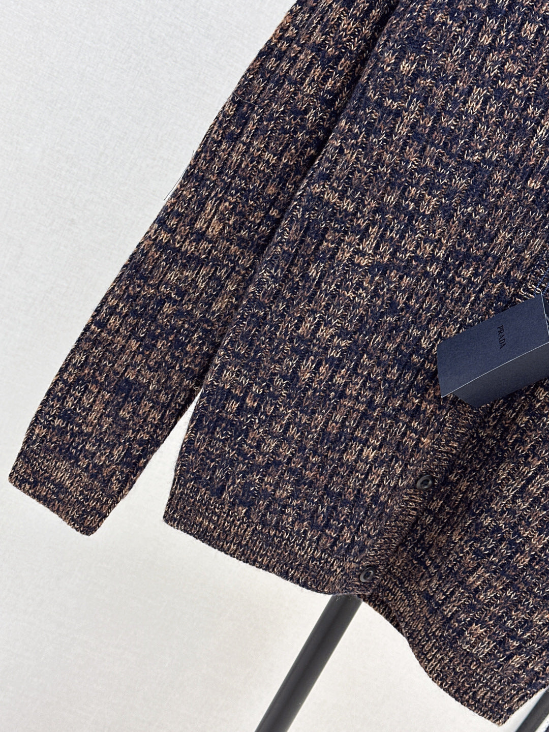 Pra NEW V-neck cardigan