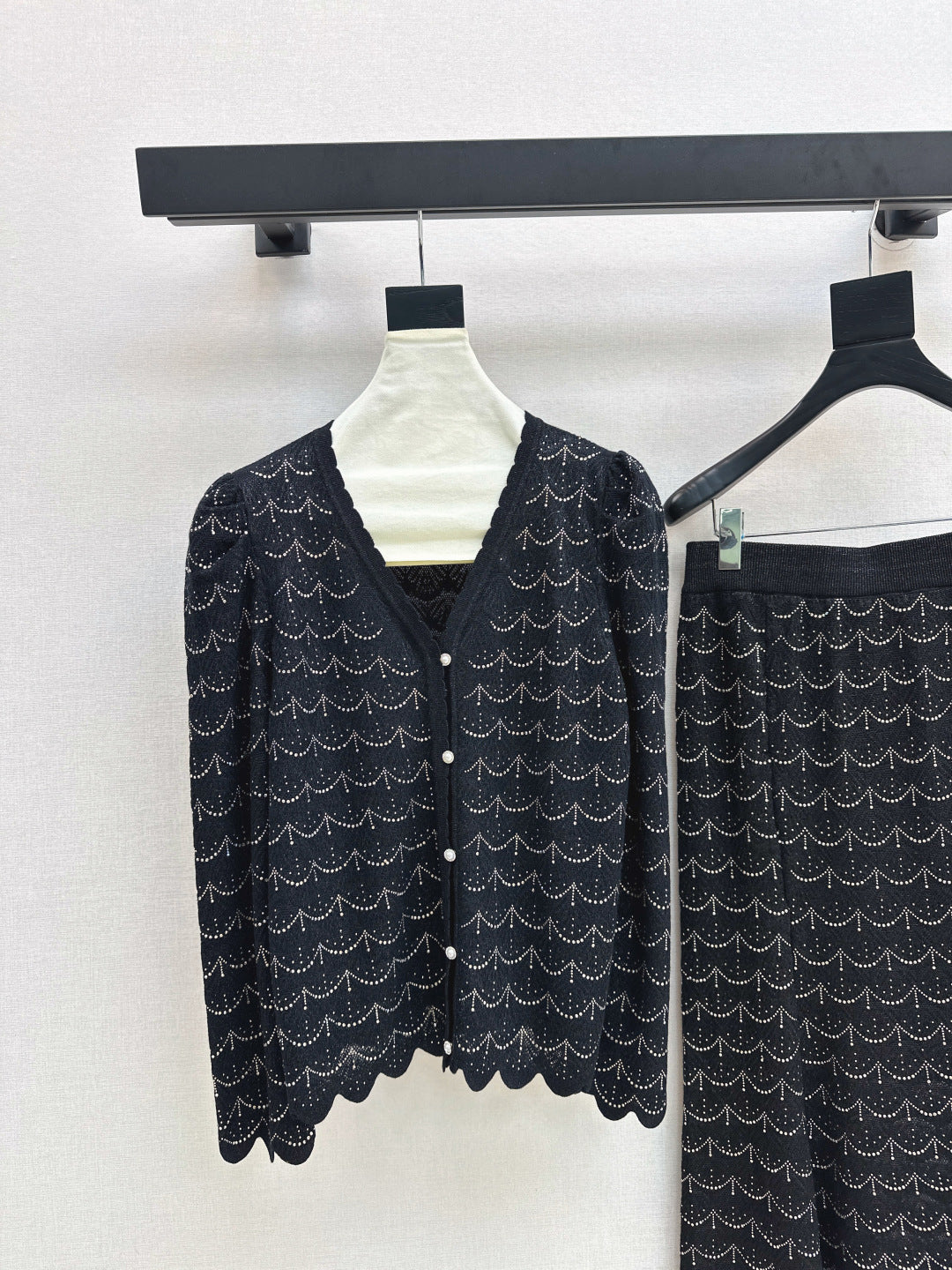 Chan NEW knitted suit