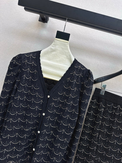 Chan NEW knitted suit