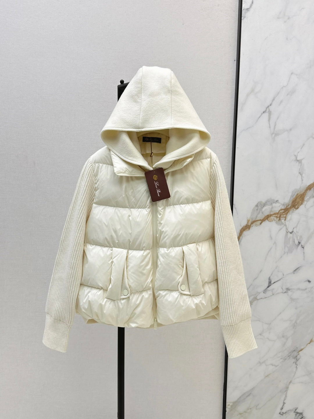 Loro NEW hooded down jacket