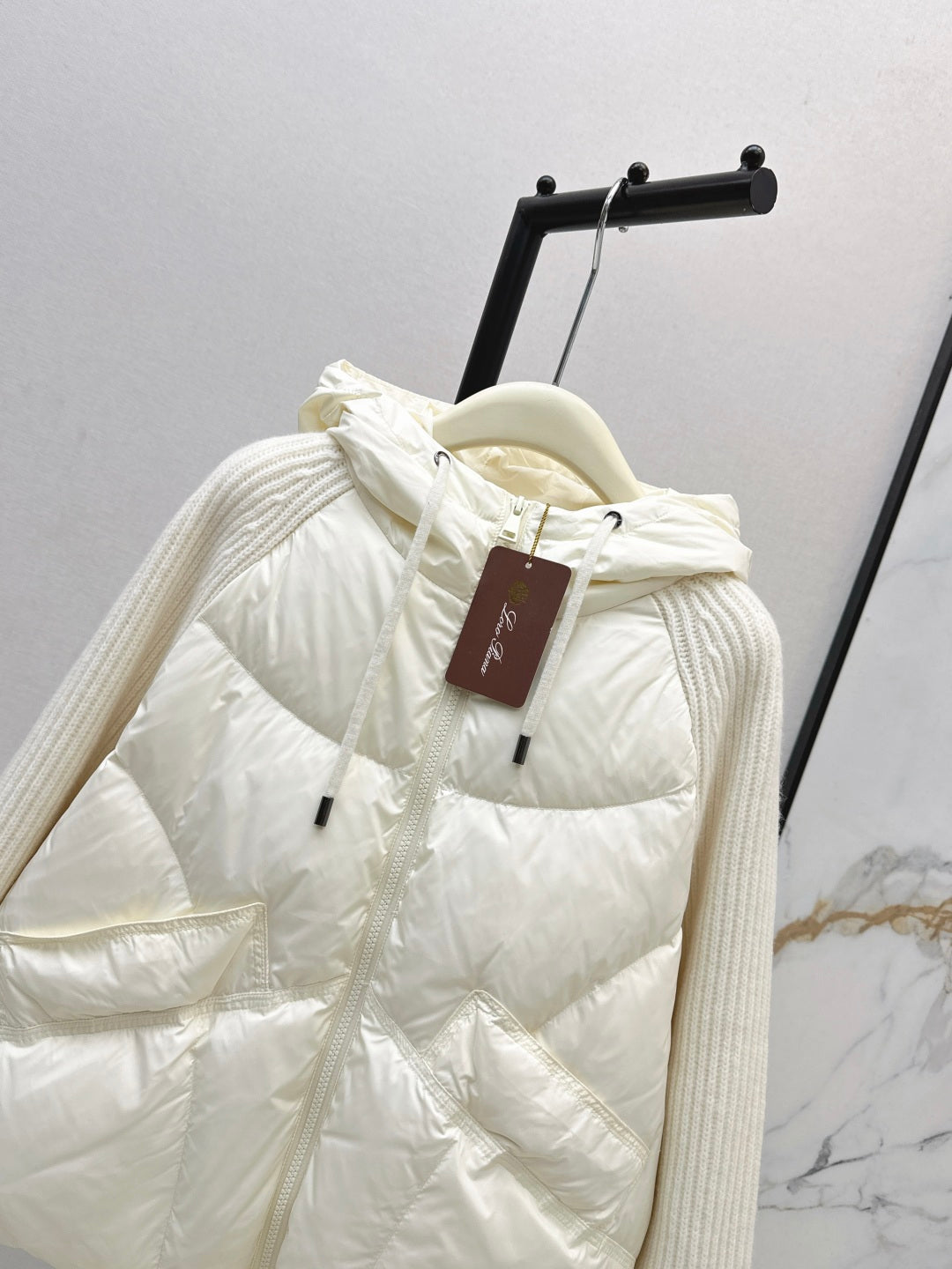 Loro NEW hooded down jacket