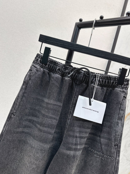 Wang NEW jeans