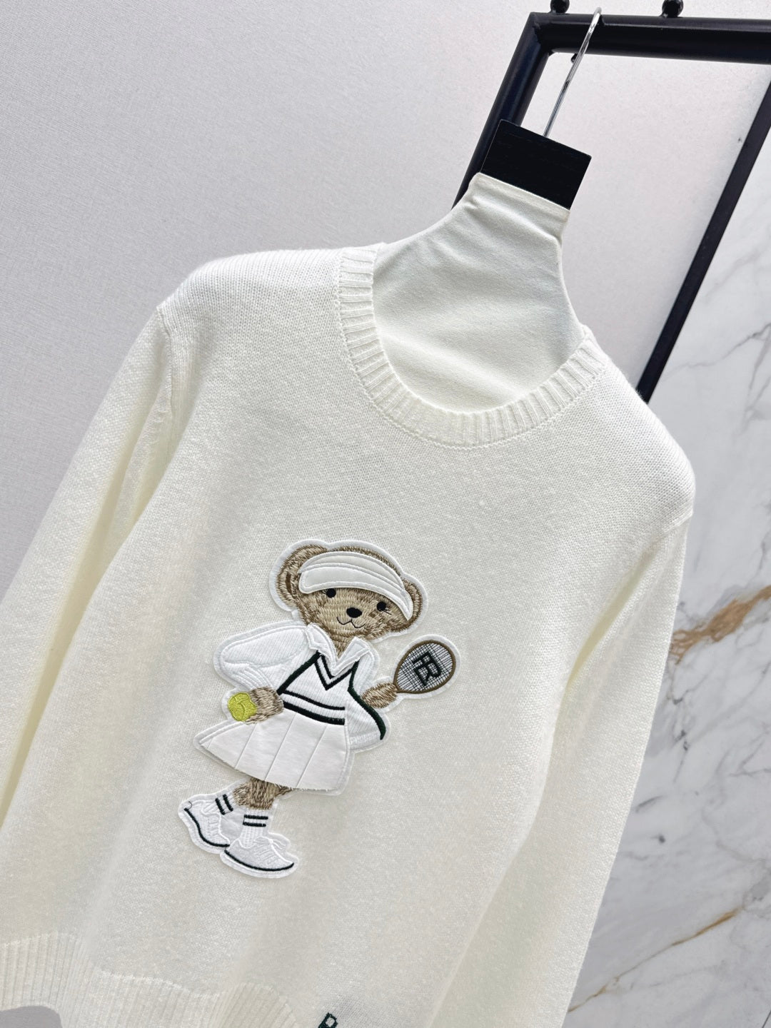 Ral NEW Bear pattern sweater