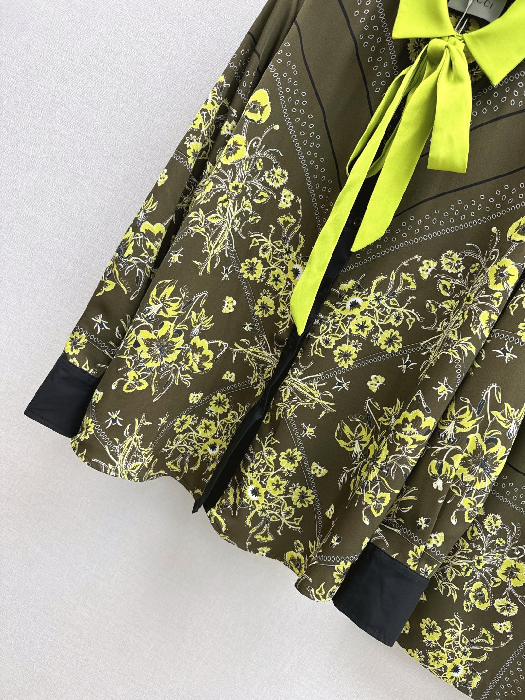 Guc NEW floral pattern shirt