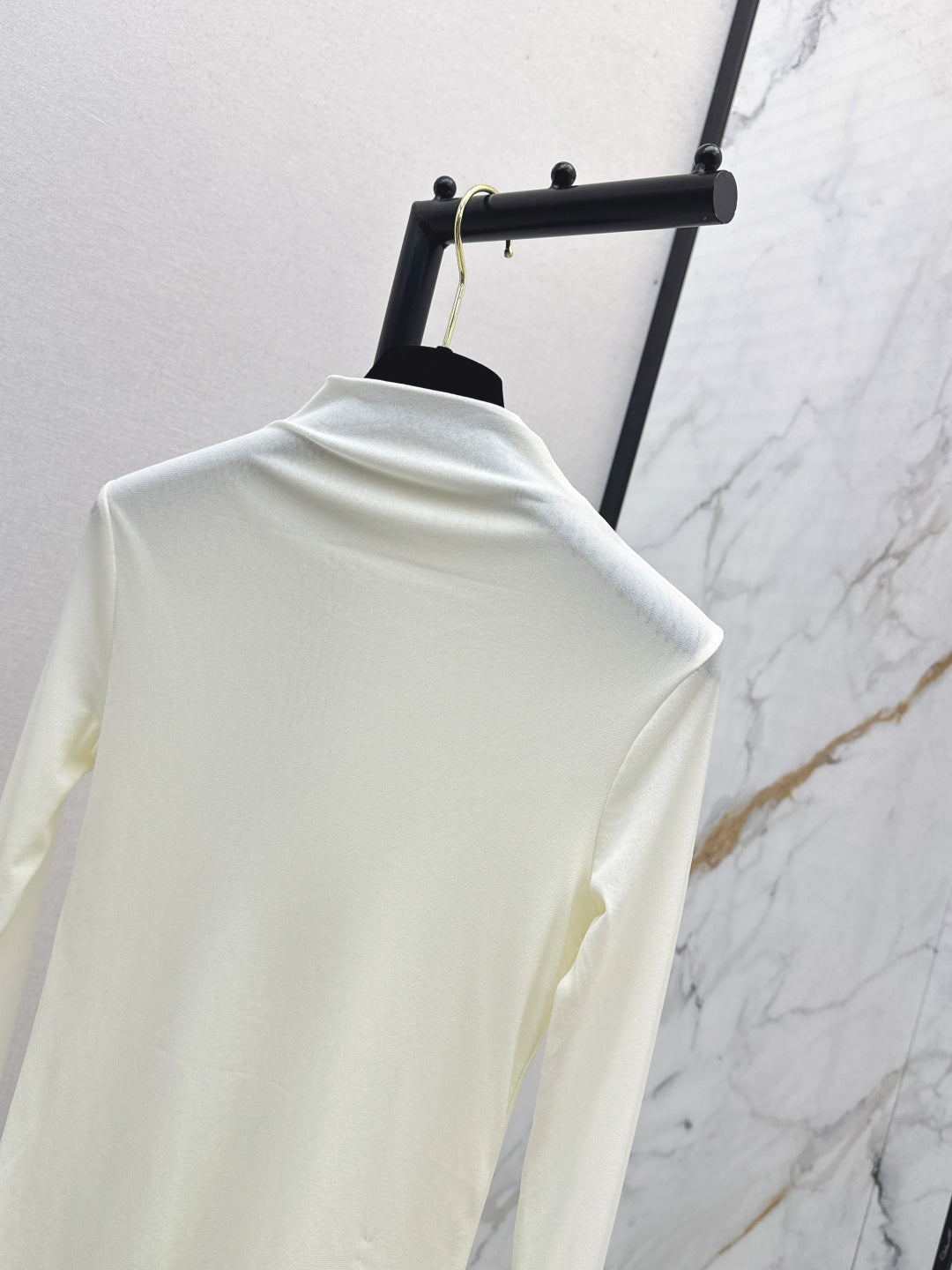 Ce1n NEW bottoming shirt