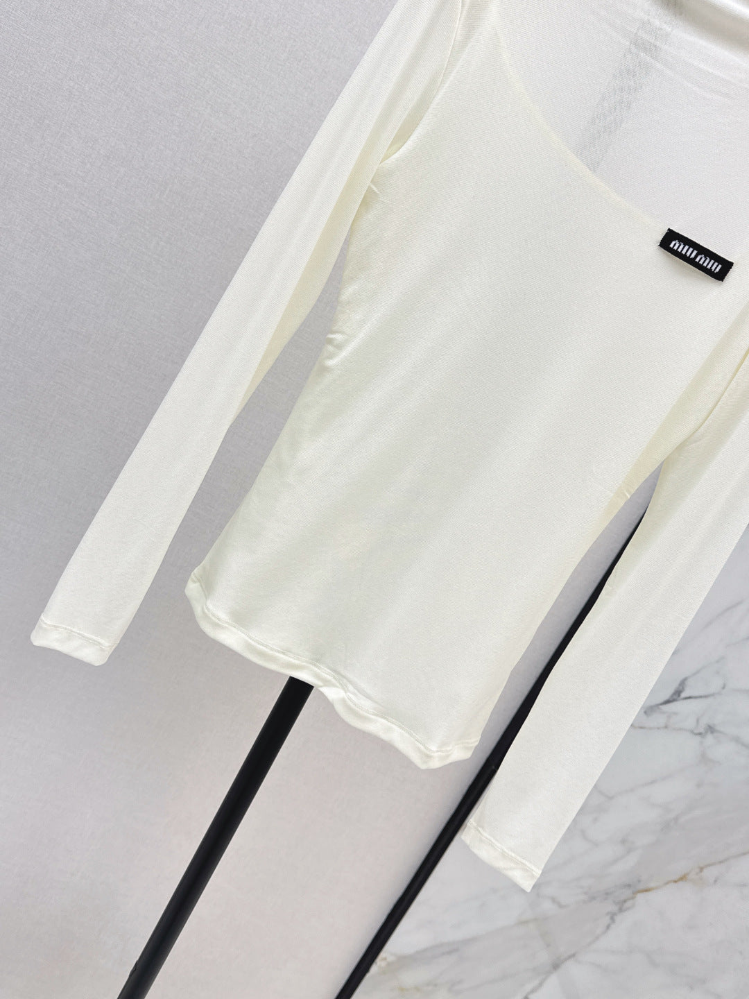 Miu NEW bottoming shirt