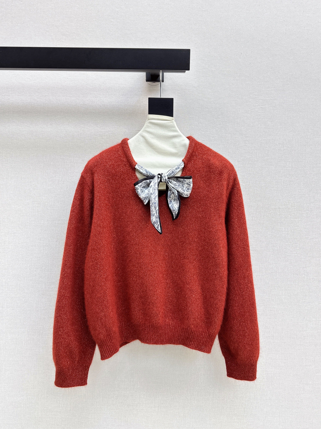 CD NEW wool sweater