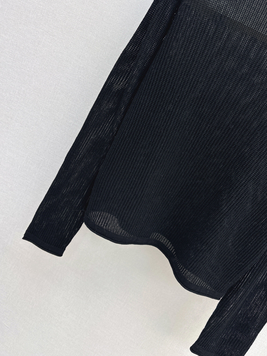 Chan NEW long-sleeved sweater