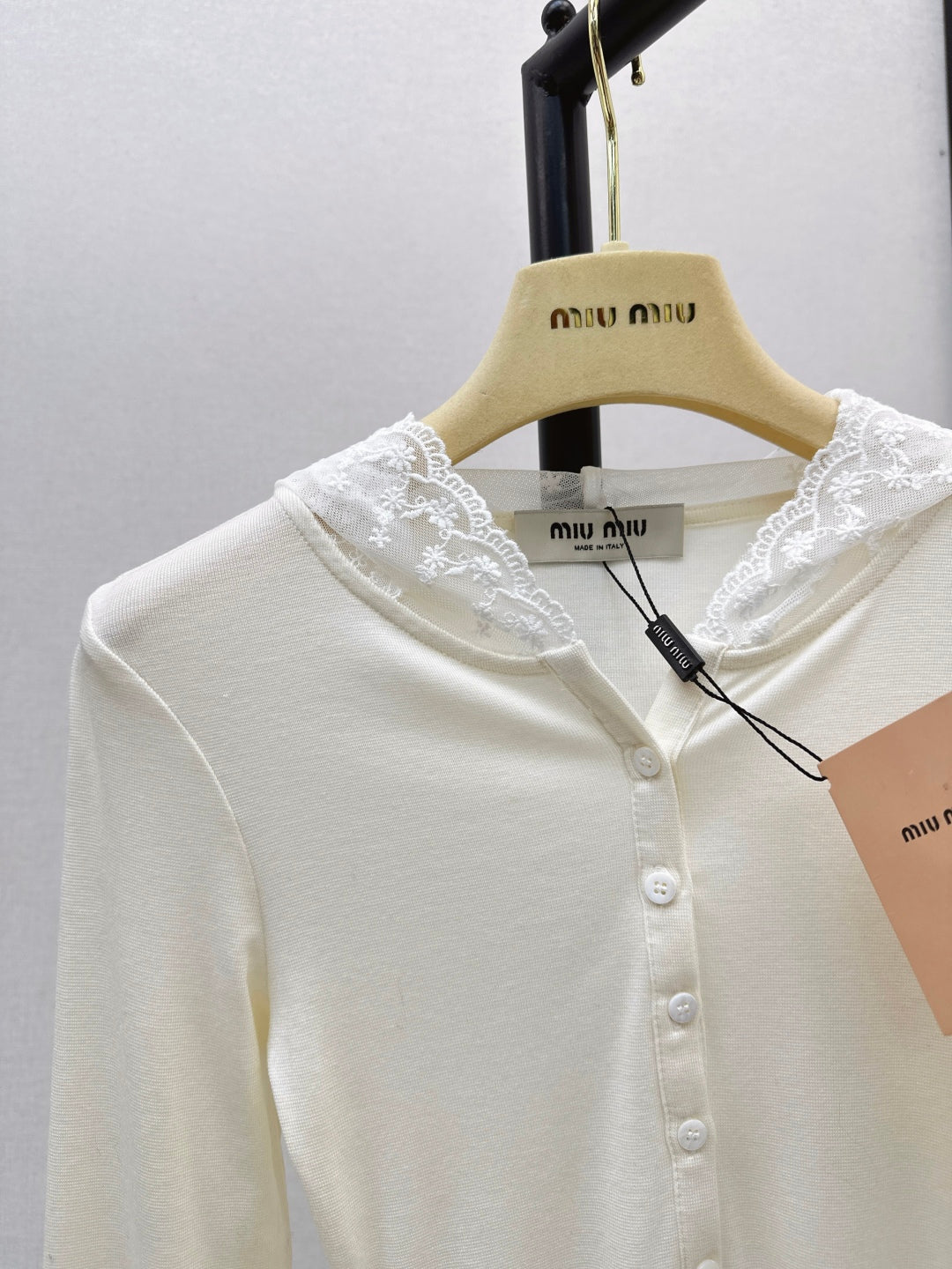 Miu NEW Hooded bottoming shirt