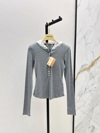 Miu NEW Hooded bottoming shirt