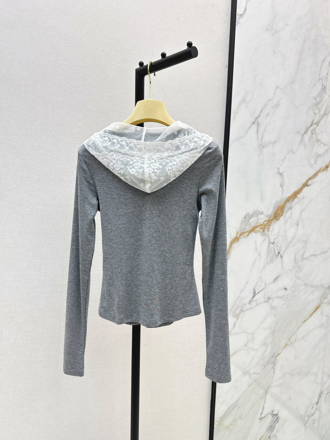 Miu NEW Hooded bottoming shirt