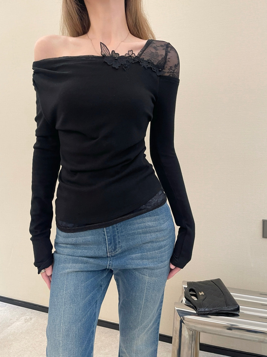 Miu NEW Lace base shirt