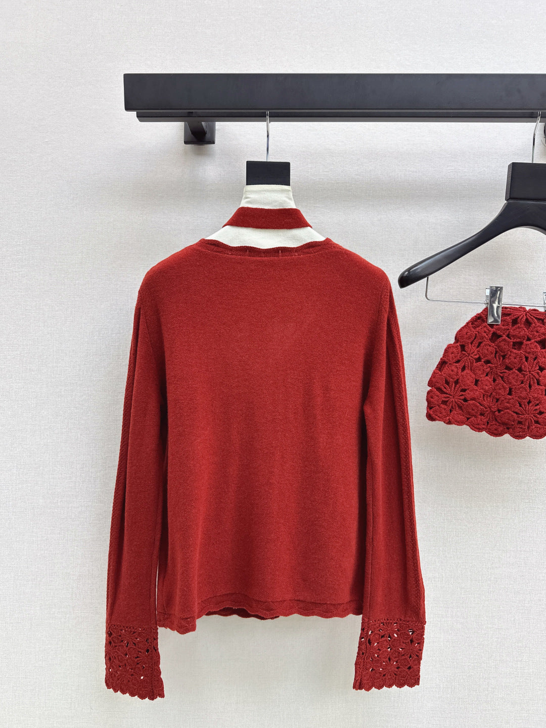 Chan NEW Cardigan + knitted hat