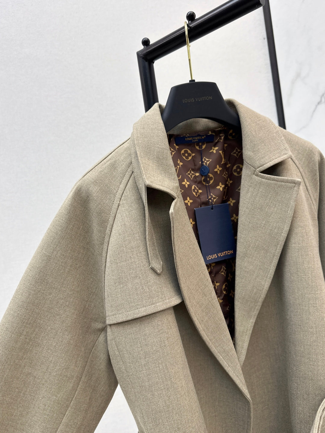 Louis NEW windbreaker jacket