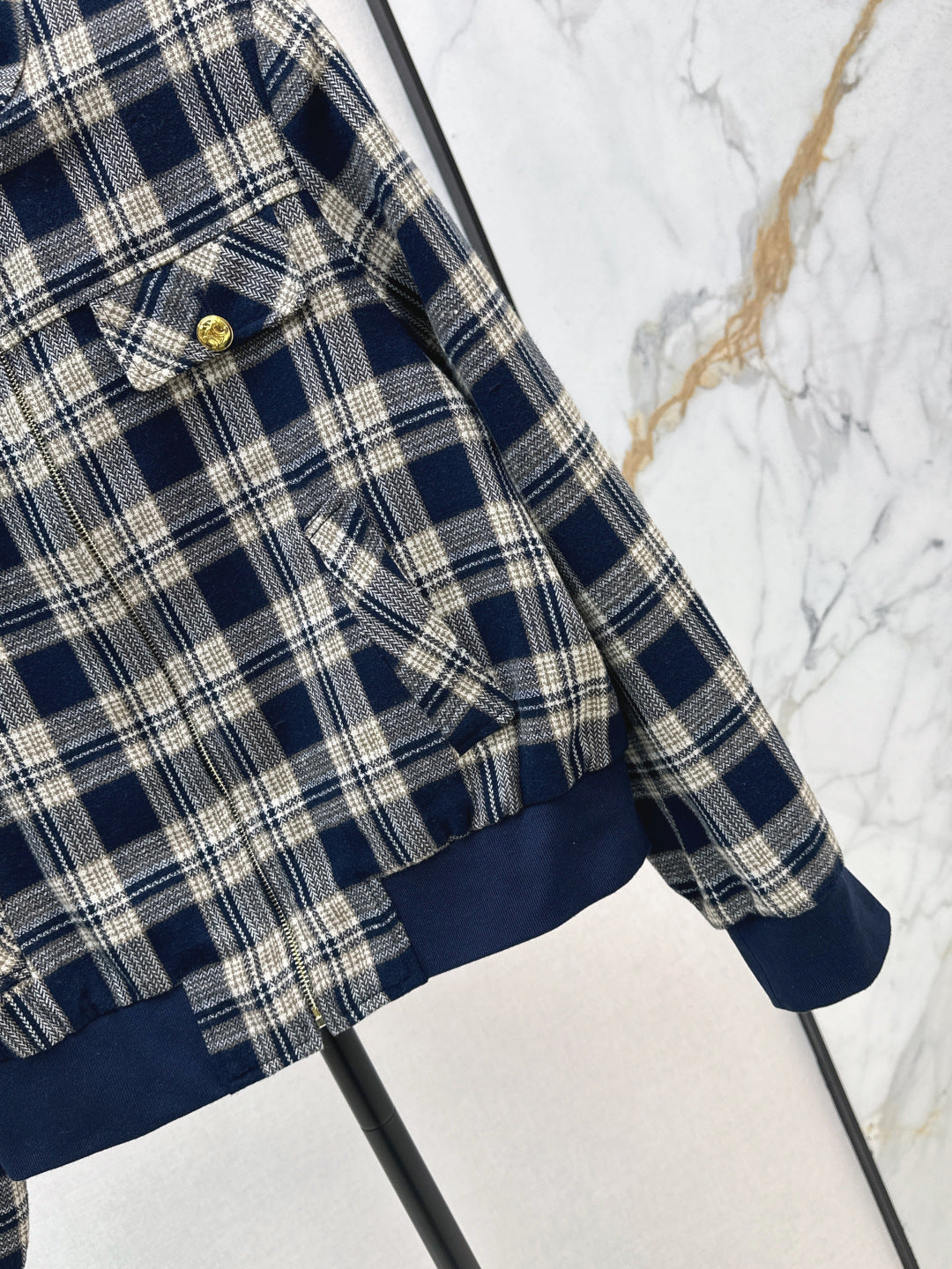 Ce1i NEW plaid coat