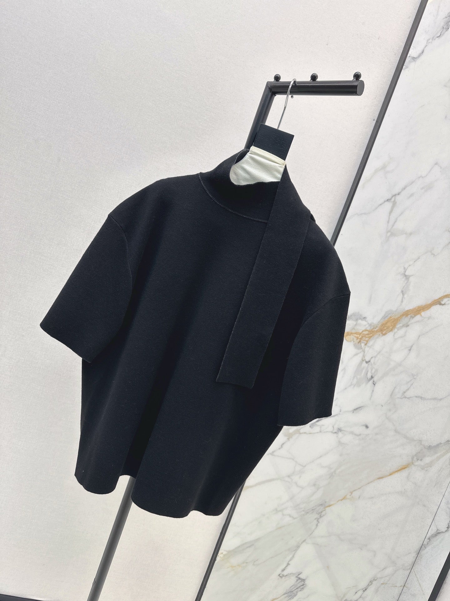 Row NEW knitted sweater