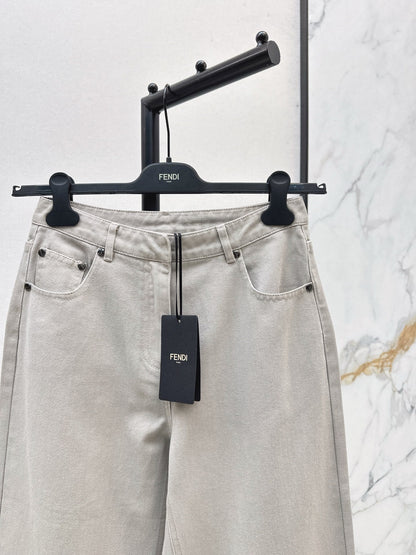 Fend NEW jeans