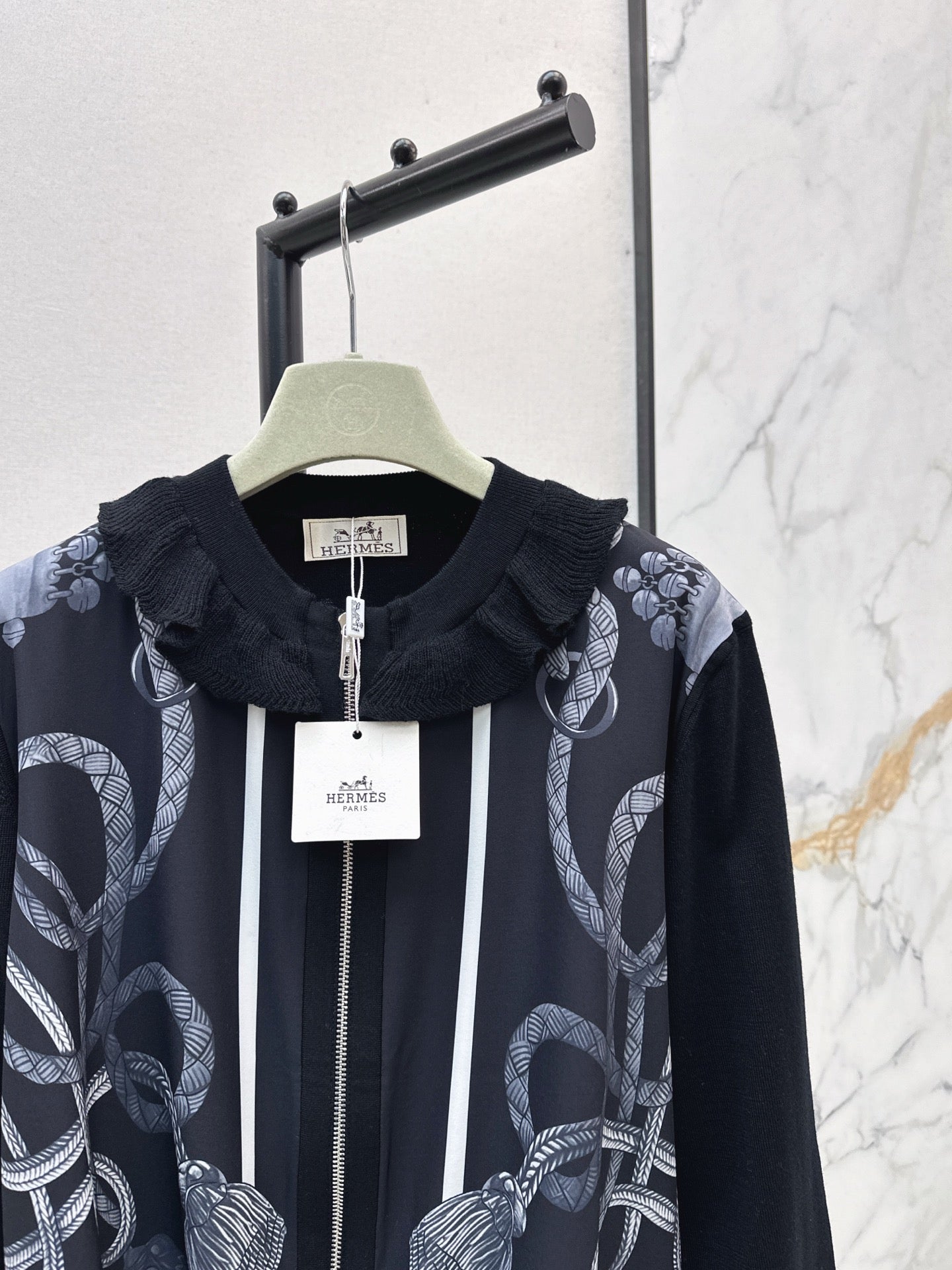 Herm NEW knitted cardigan