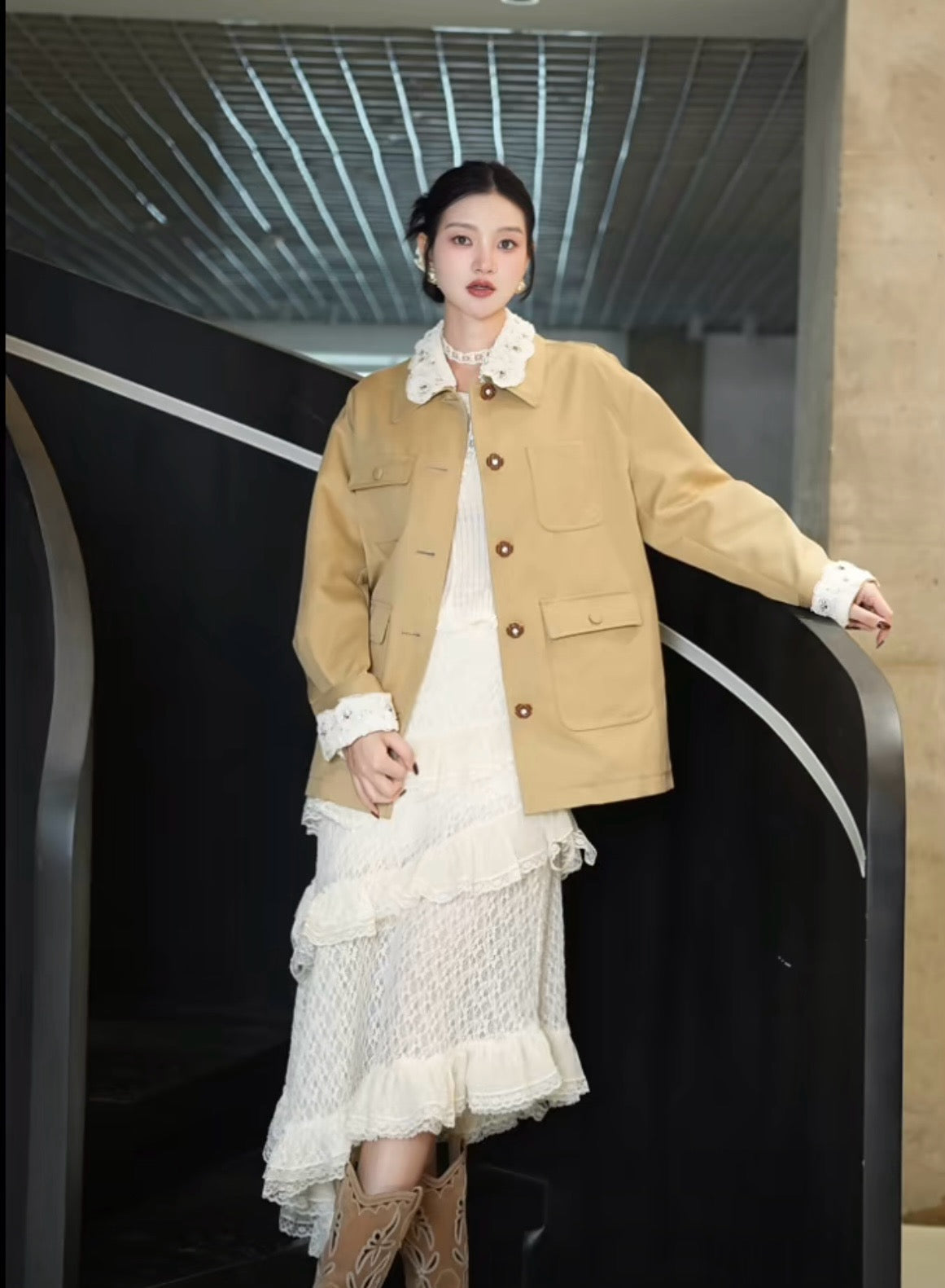 Va1en NEW windbreaker jacket